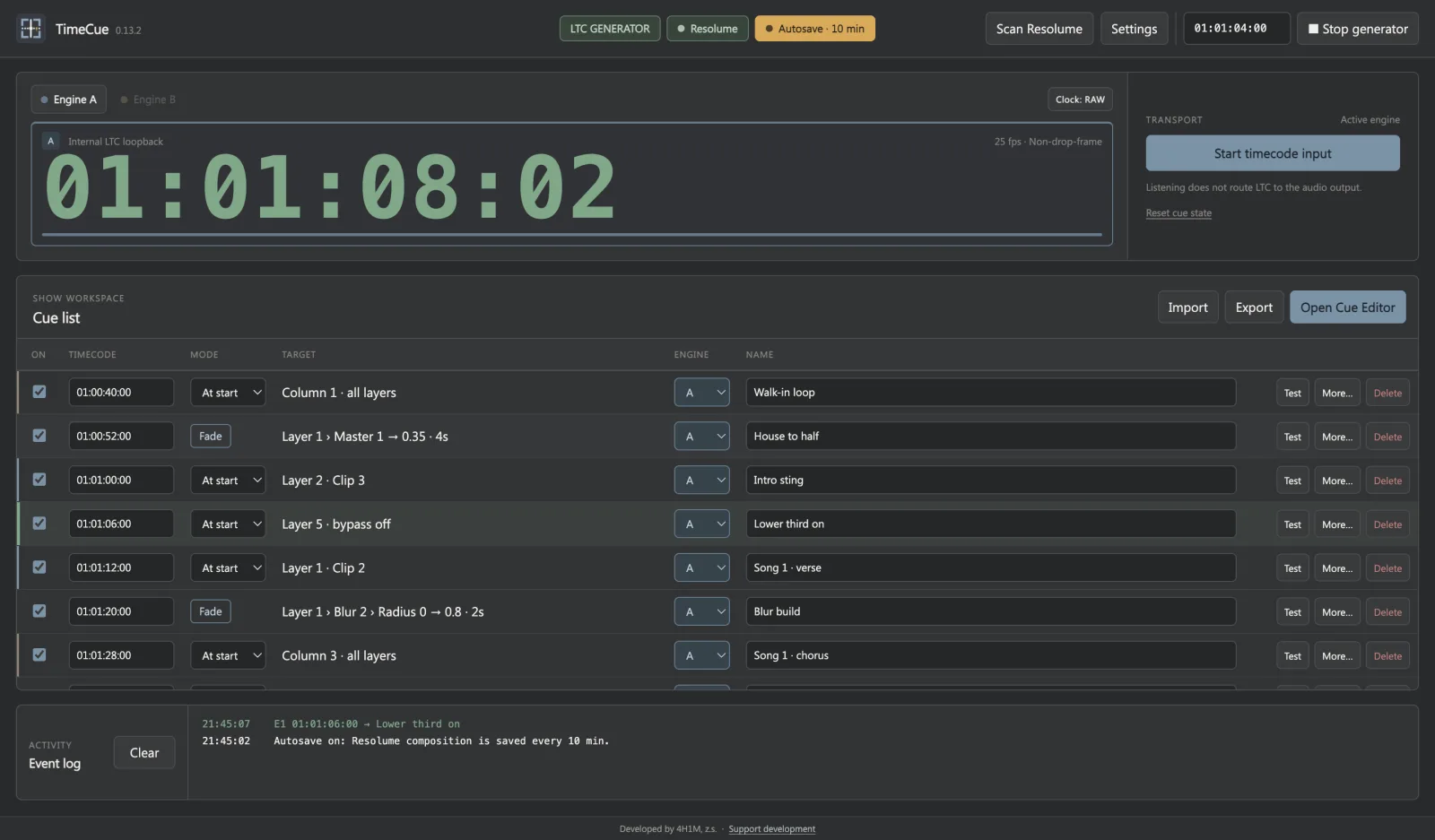 TimeCue main window with the running timecode, the cue list and the Resolume and autosave status in the top bar